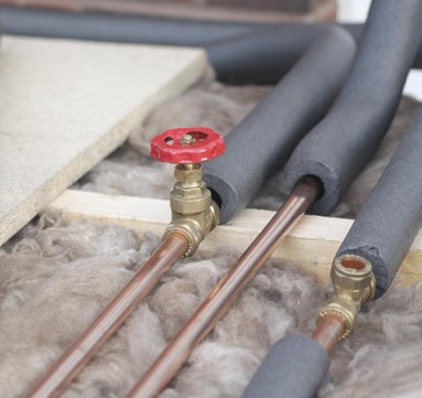 The Importance of Insulating to Prevent Freezing Pipes
