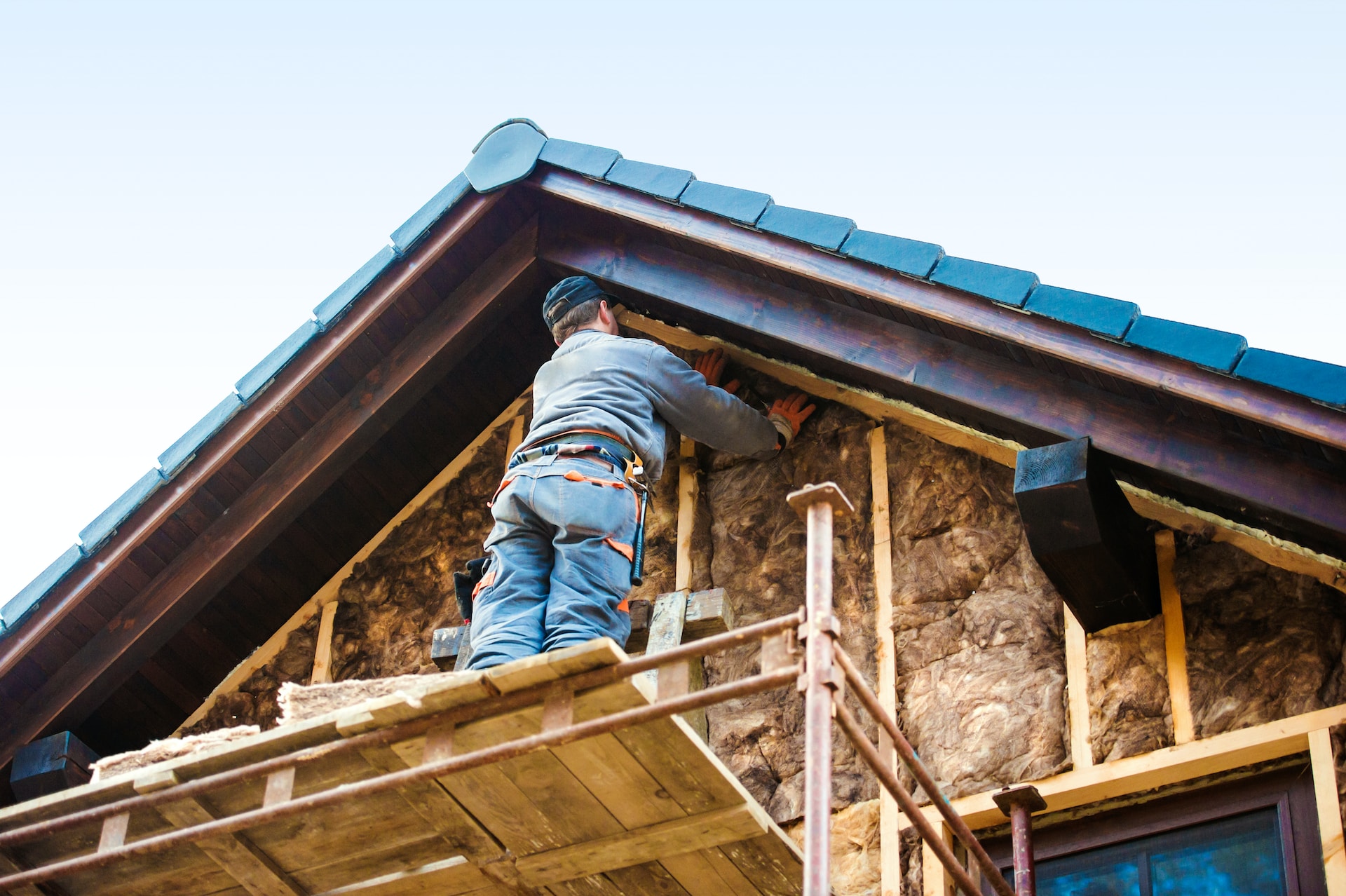 Maximizing Energy Efficiency: A Guide to Insulating Your Home